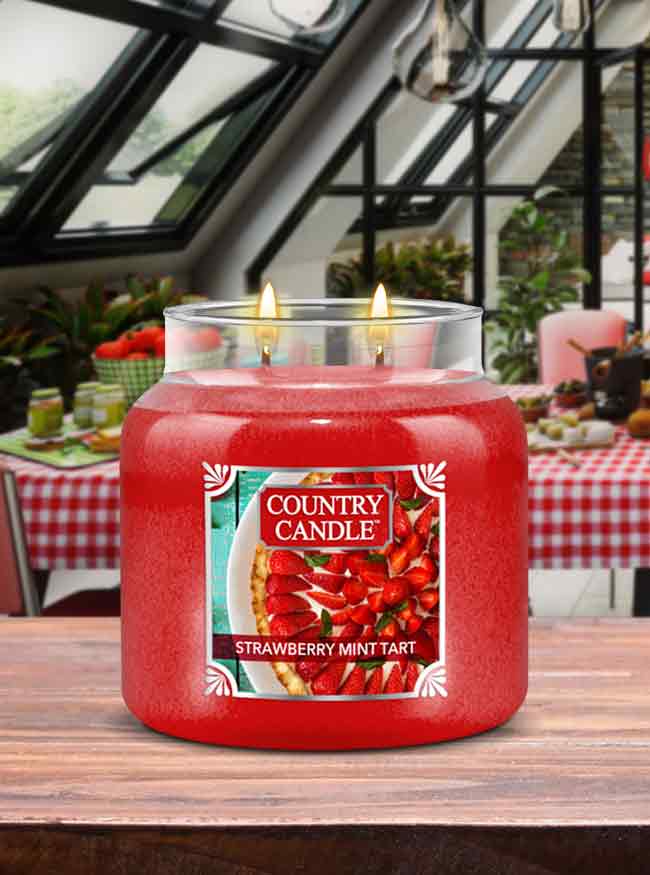 Country Candle Medium Jar Strawberry Mint Tart